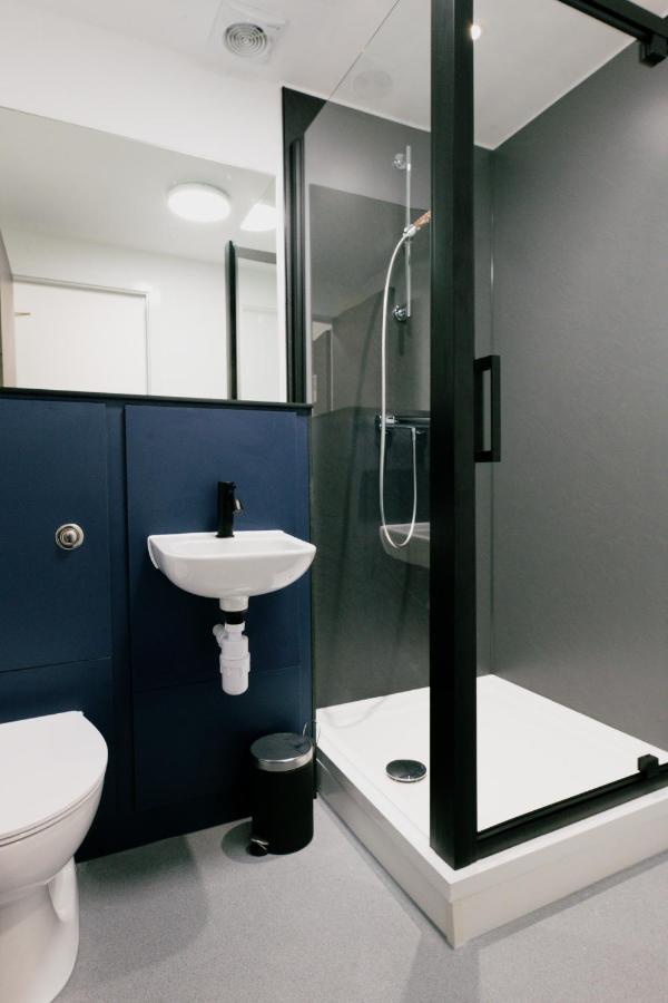 The Base Camp Hotel, Nevis Range フォート・ウィリアム エクステリア 写真